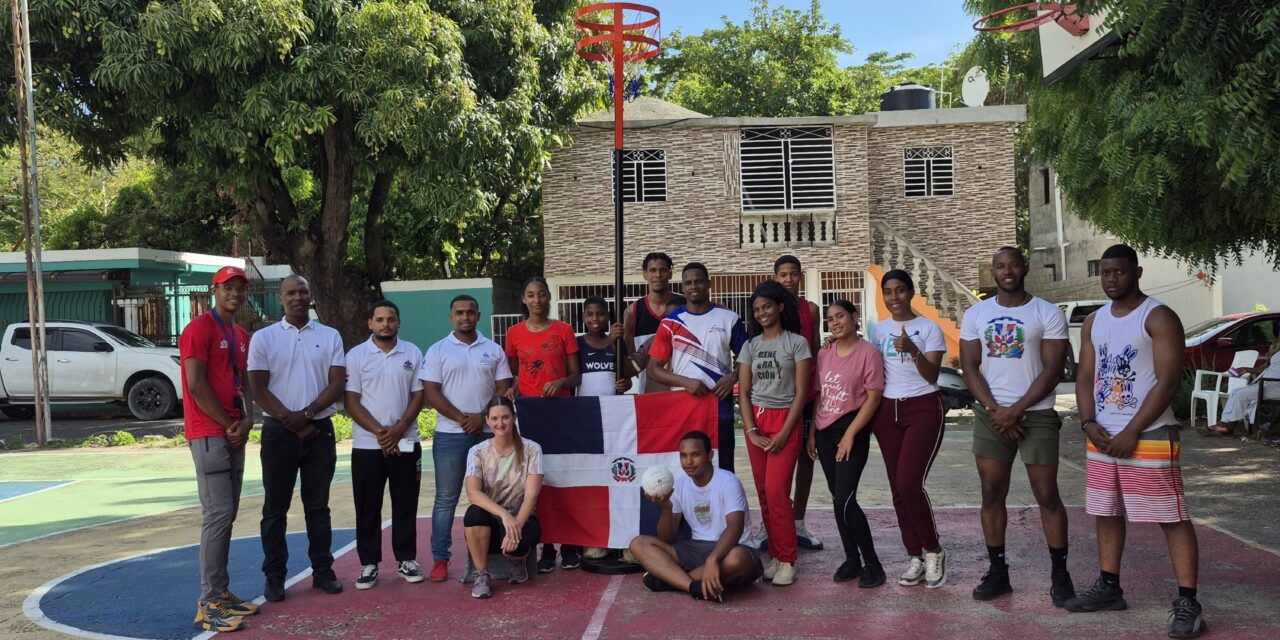 PRIMERA CLÍNICA DE CESTOBALL EN REPÚBLICA DOMINICANA